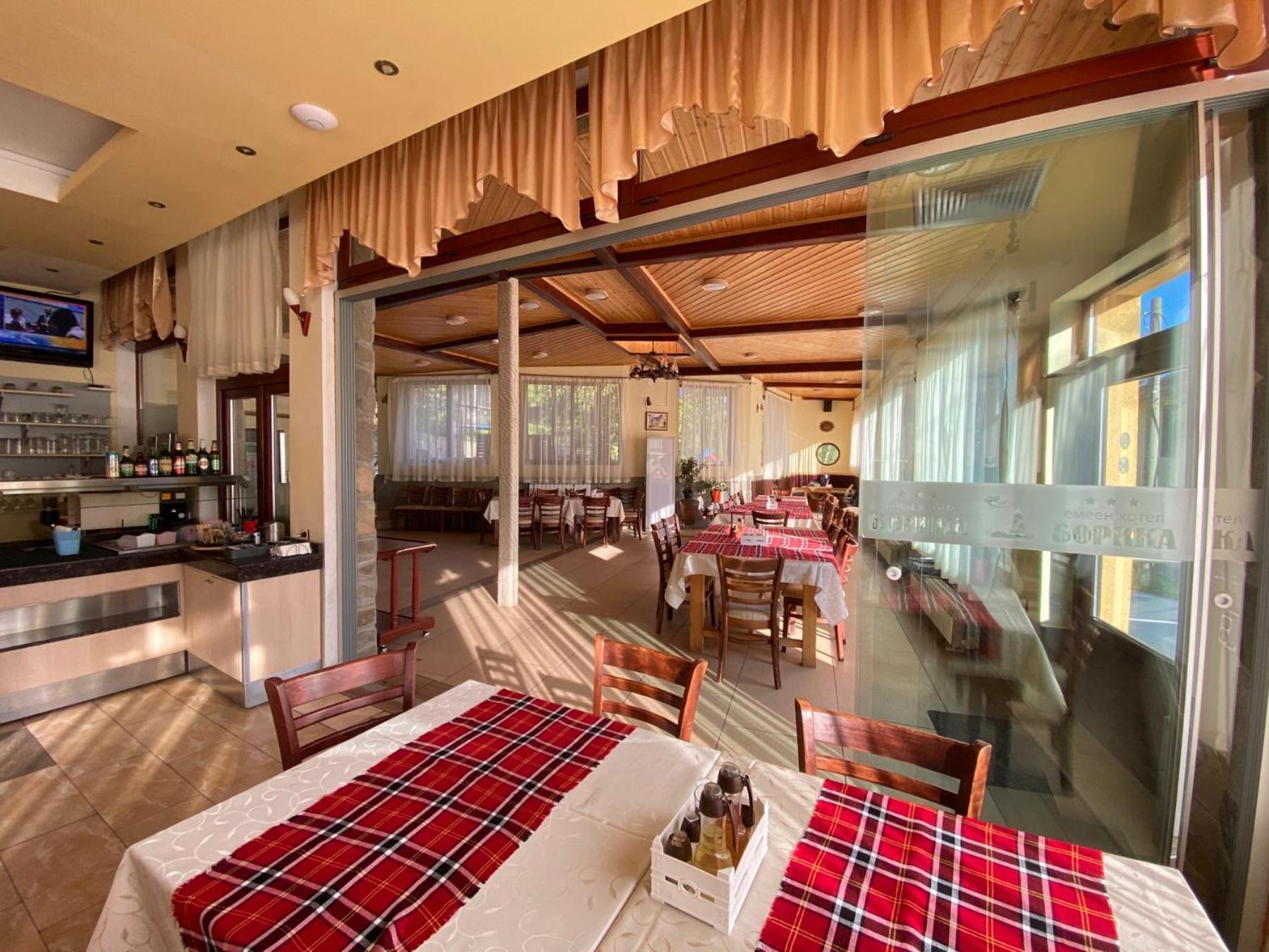 Boryka Family Hotel Asikoria Luaran gambar