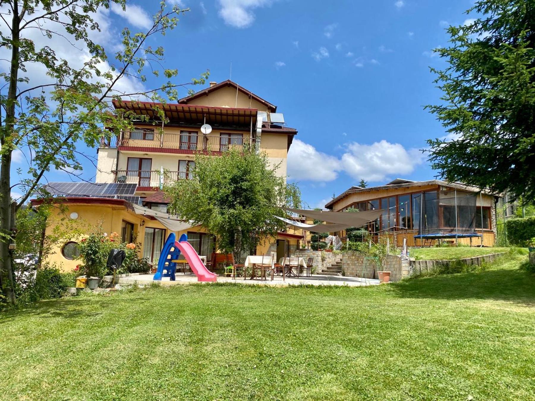 Boryka Family Hotel Asikoria Luaran gambar