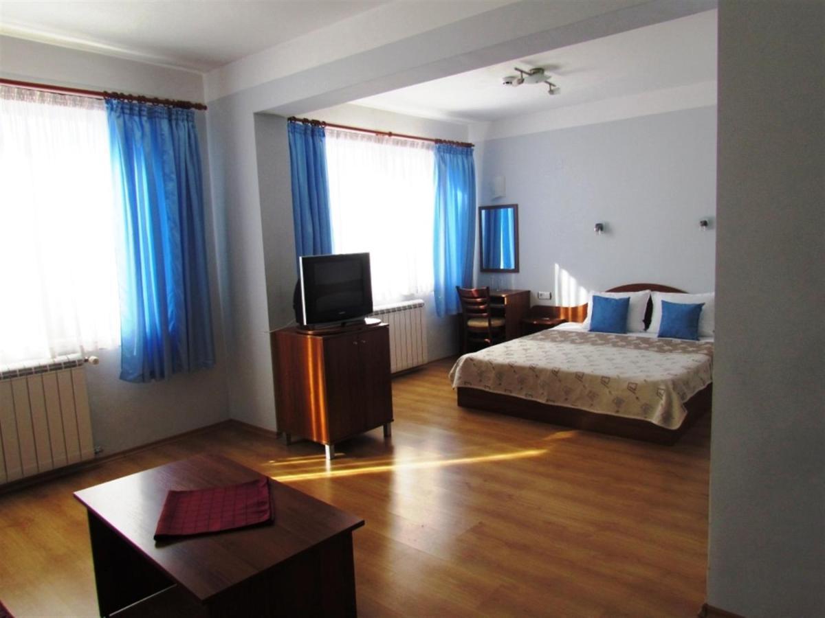 Boryka Family Hotel Asikoria Luaran gambar