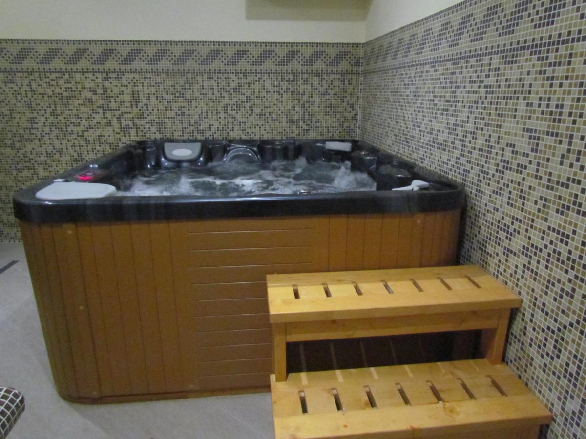 Boryka Family Hotel Asikoria Luaran gambar